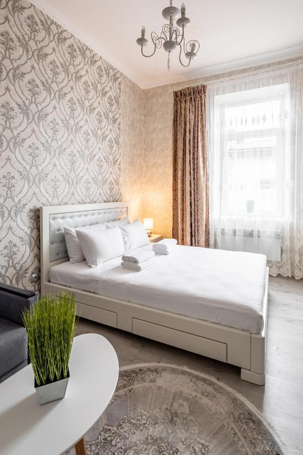 Alfa Apartments Krekhivska 11 Lviv Eksteriør billede